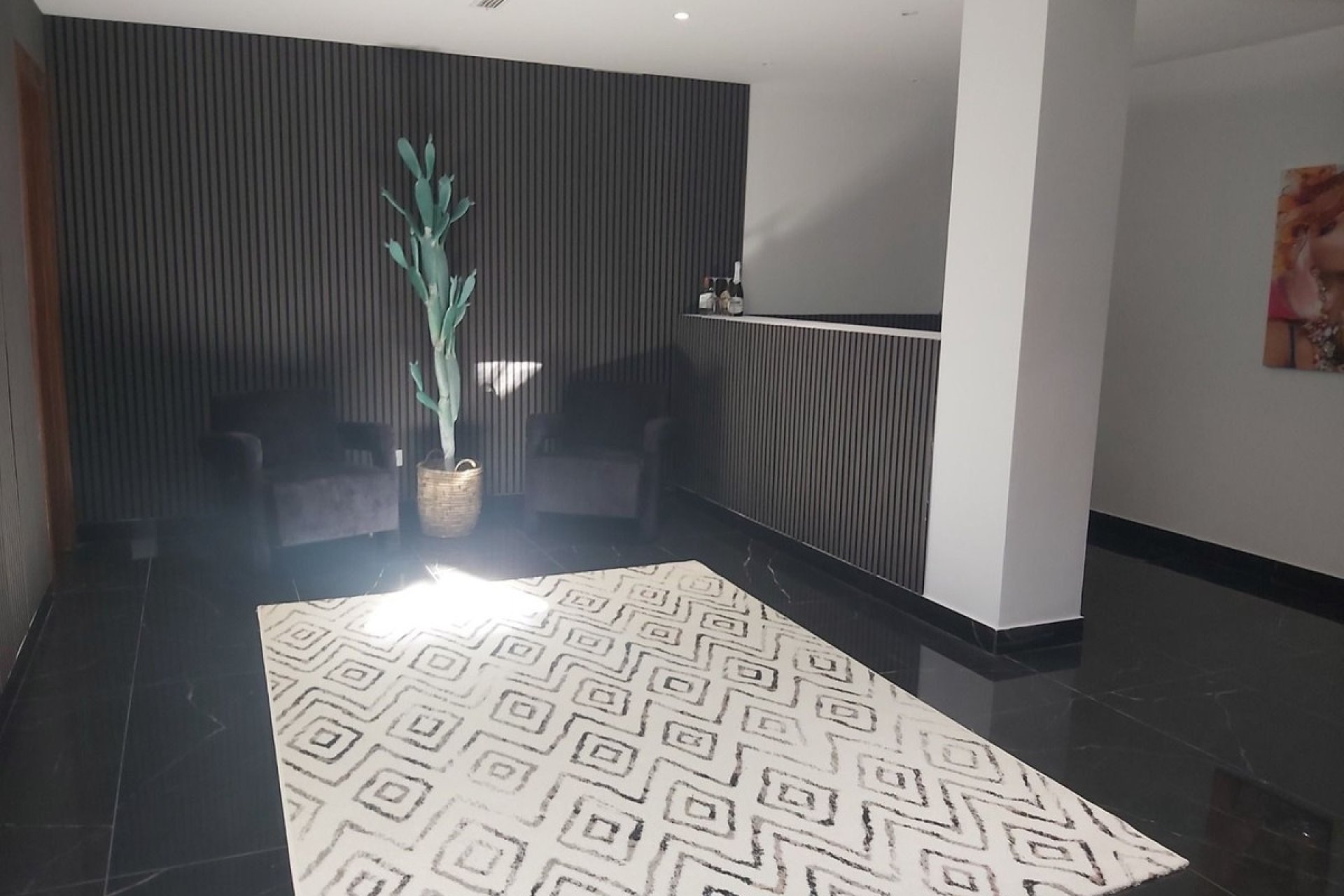 Resale - Villa -
Valle Romano Golf - Inland