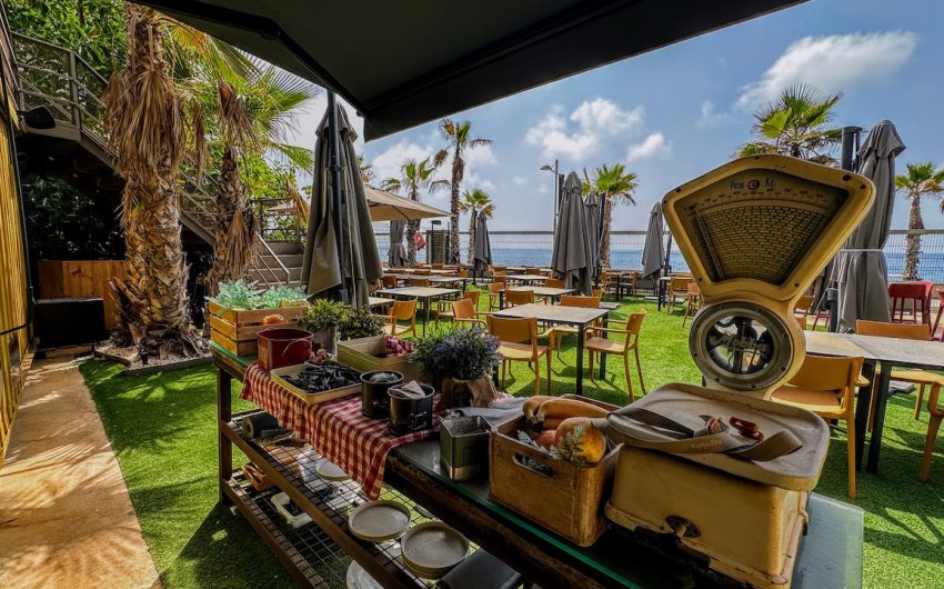 Resale - Villa -
Villajoyosa