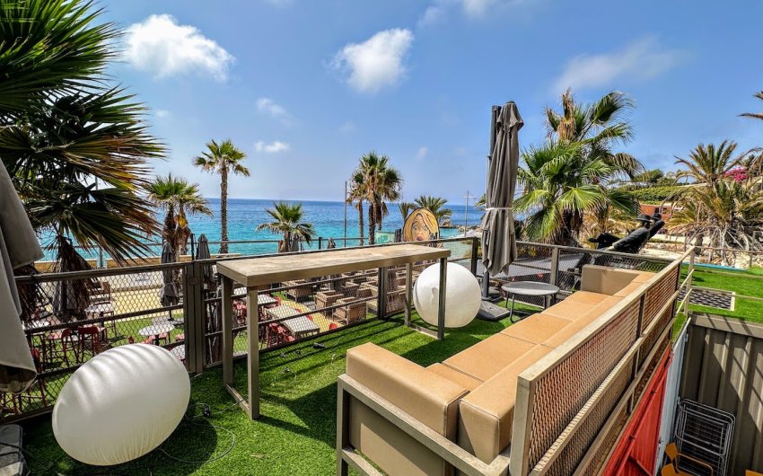 Resale - Villa -
Villajoyosa