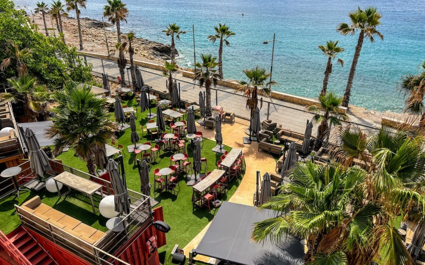 Resale - Villa -
Villajoyosa