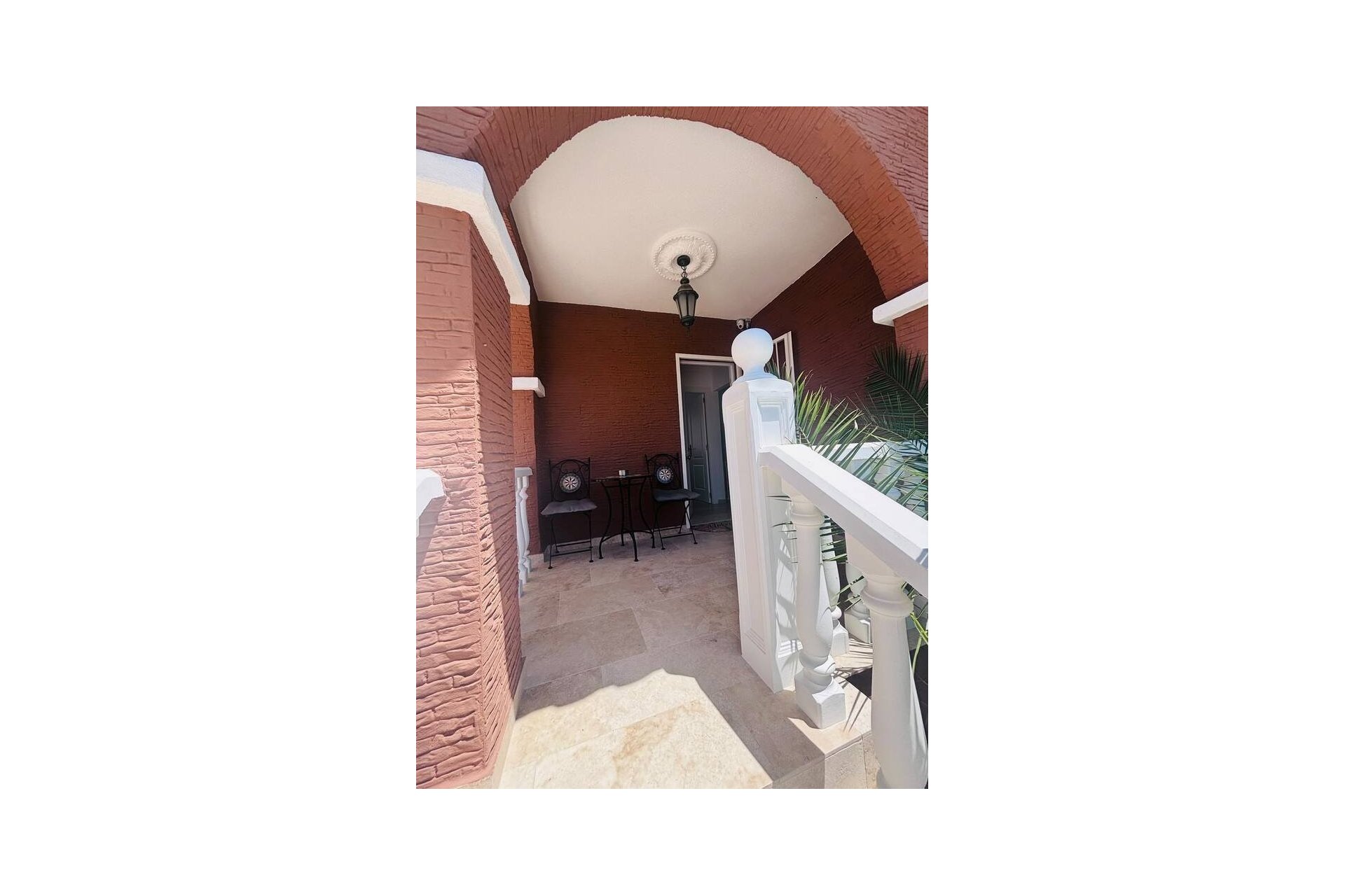 Resale - Villa -
Villamartin - Costa Blanca
