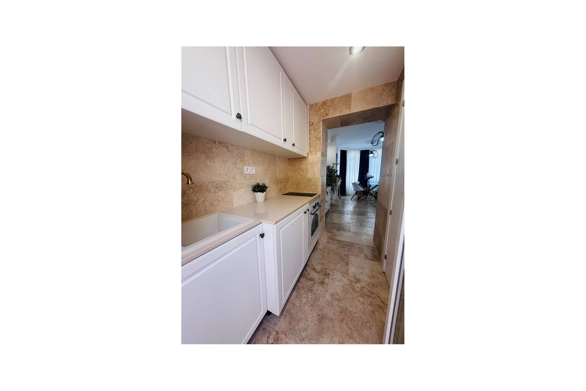 Resale - Villa -
Villamartin - Costa Blanca