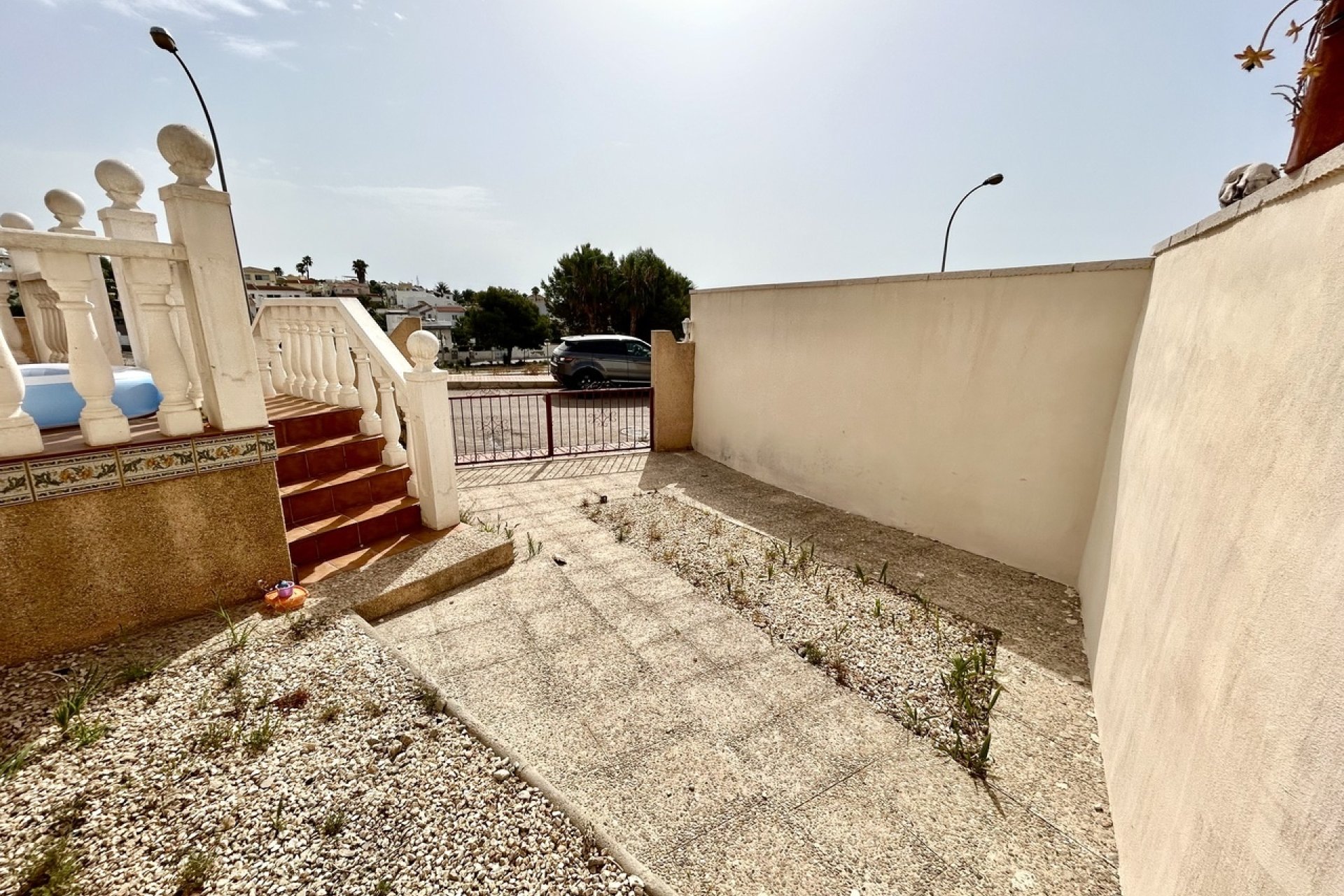 Resale - Villa -
Villamartin - Costa Blanca