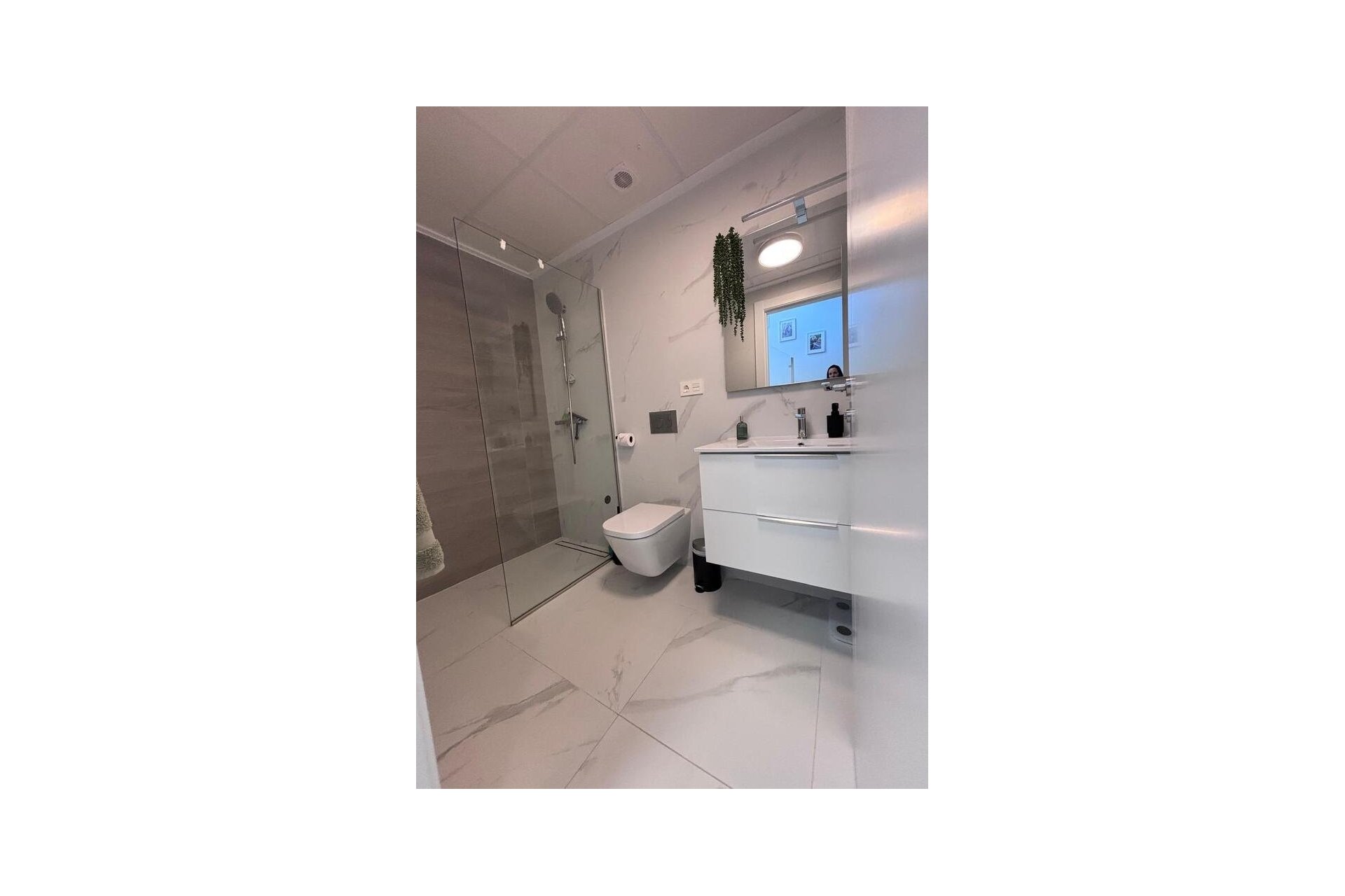 Resale - Villa -
Villamartin - Costa Blanca