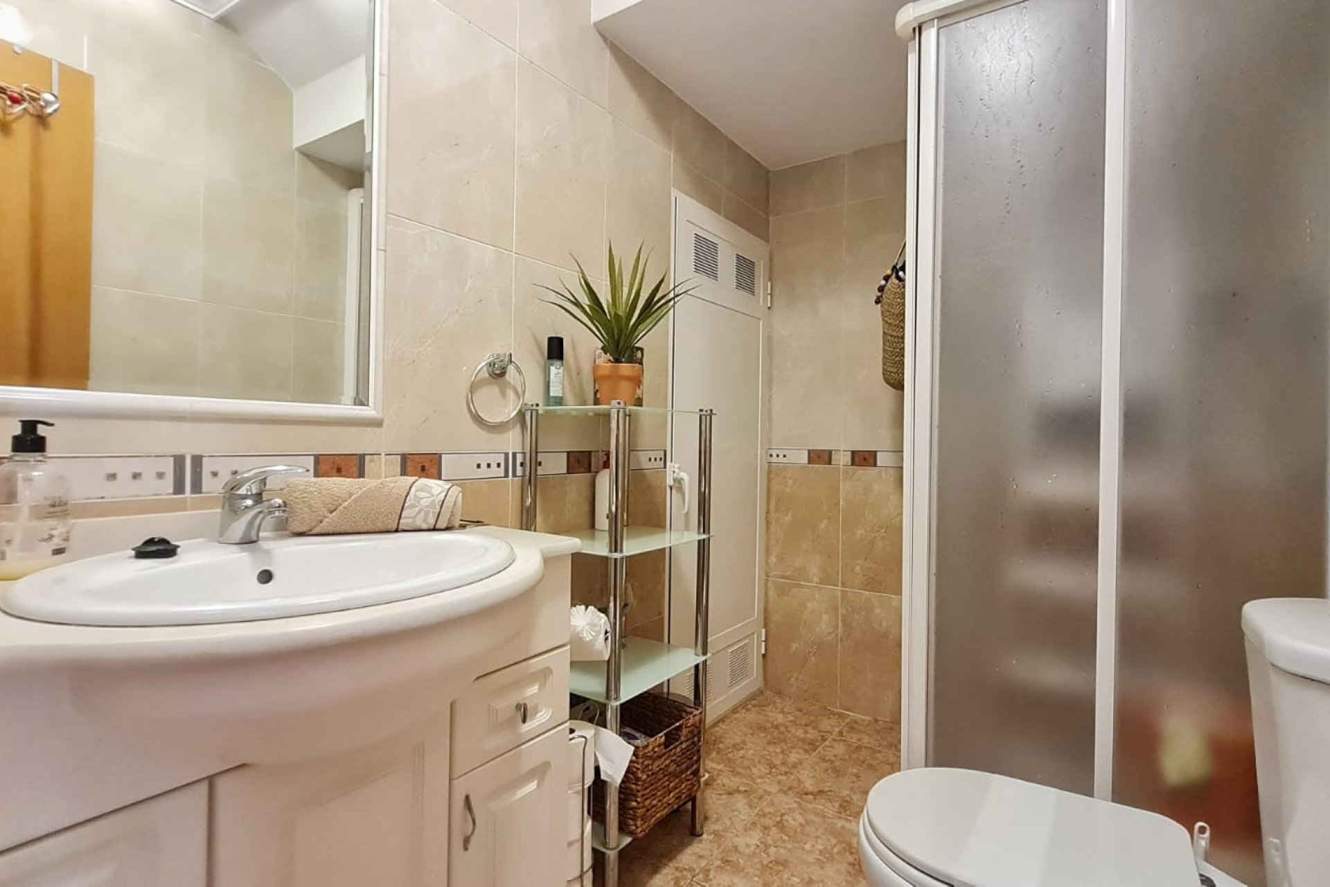 Resale - Villa -
Villamartin - Costa Blanca