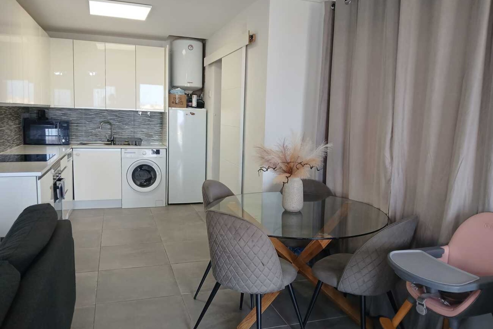 Resale - Villa -
Villamartin - Costa Blanca