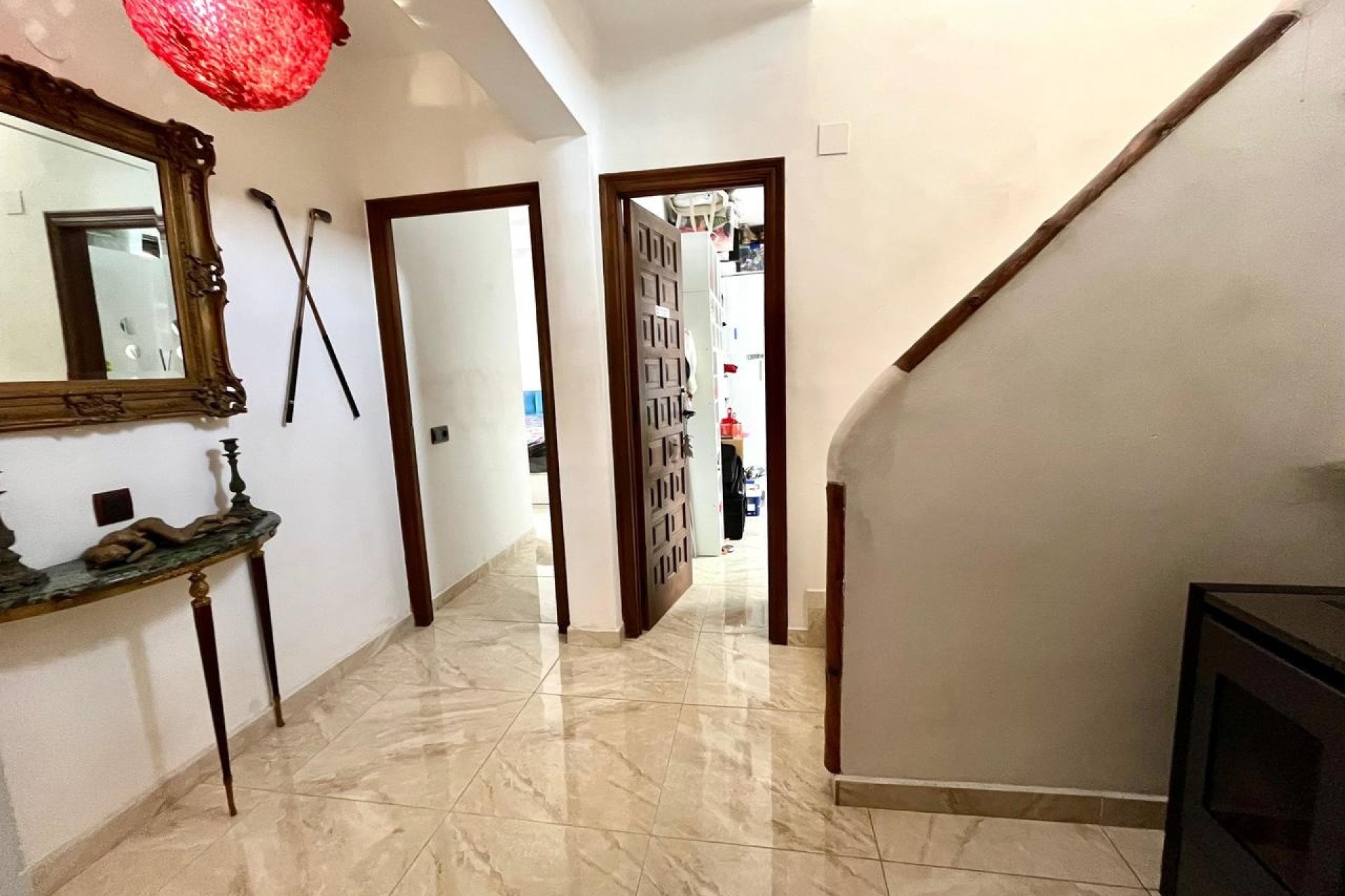 Resale - Villa -
Villamartin - Costa Blanca
