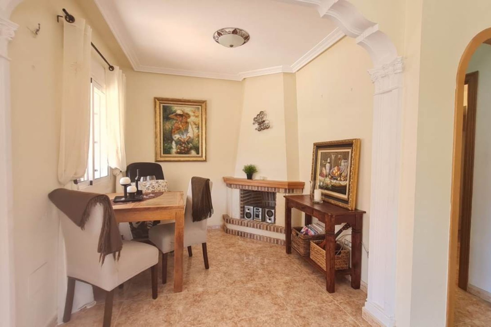 Resale - Villa -
Villamartin - Costa Blanca