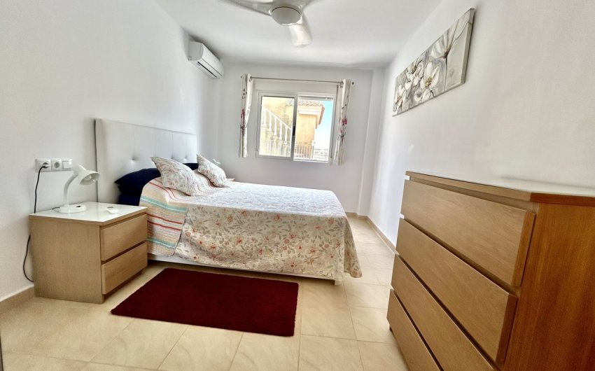 Resale - Villa -
Villamartin - Costa Blanca