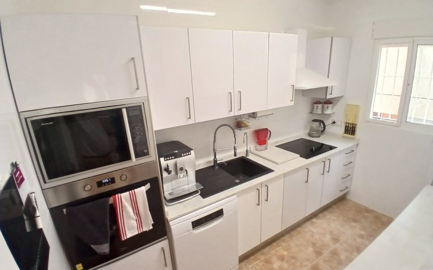 Resale - Villa -
Villamartin - Costa Blanca