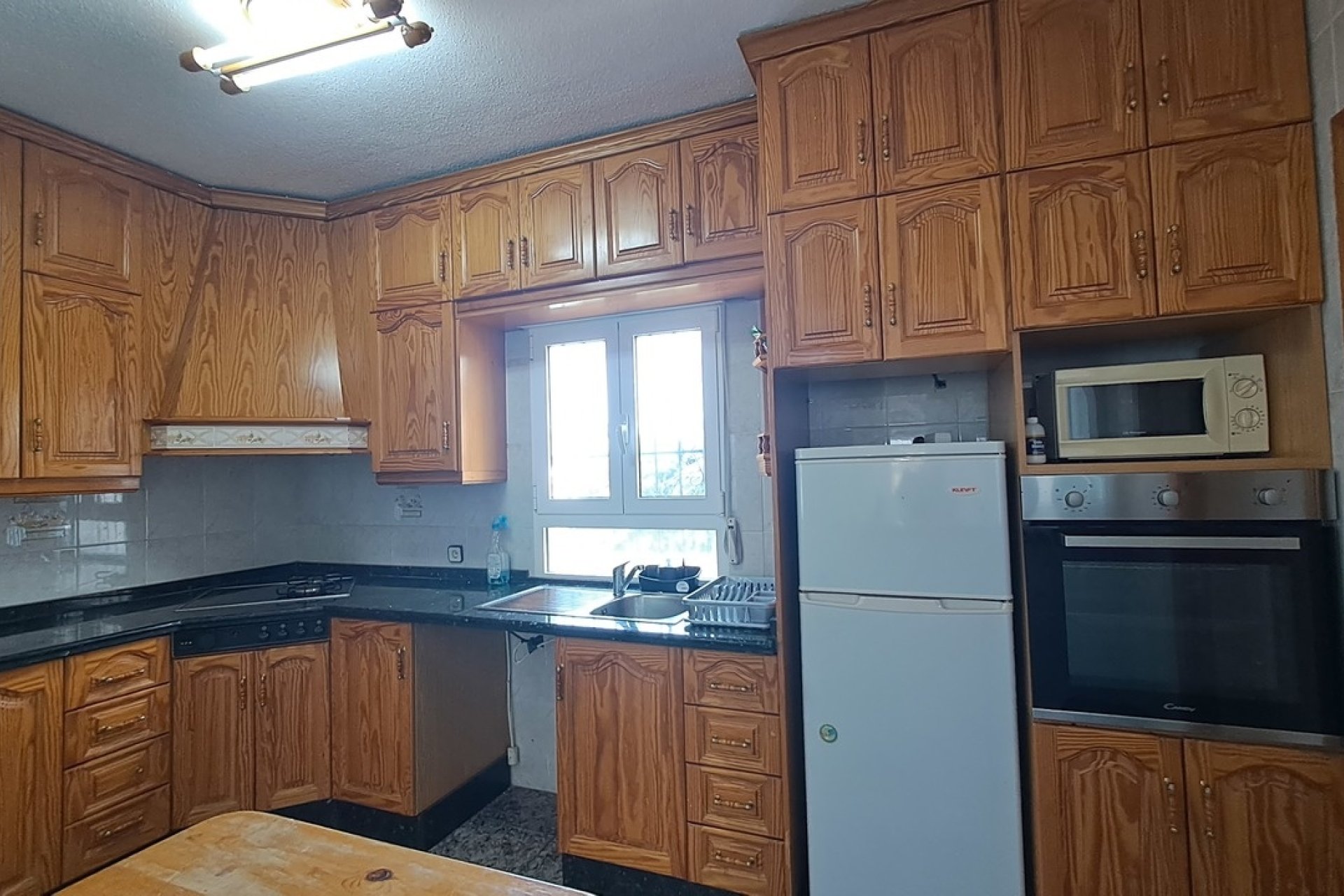 Resale - Villa -
Villamartin - Costa Blanca