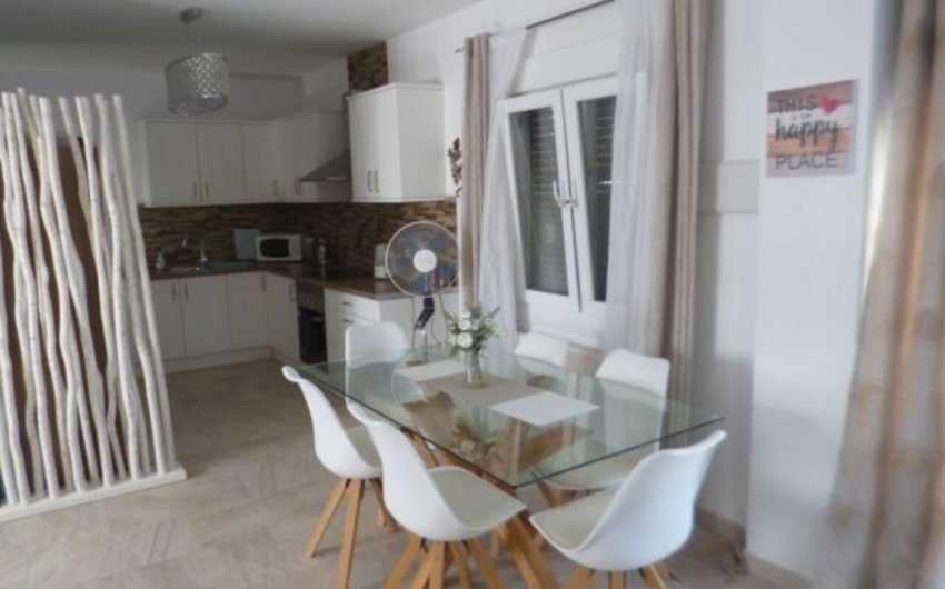 Resale - Villa -
Villamartin - Costa Blanca