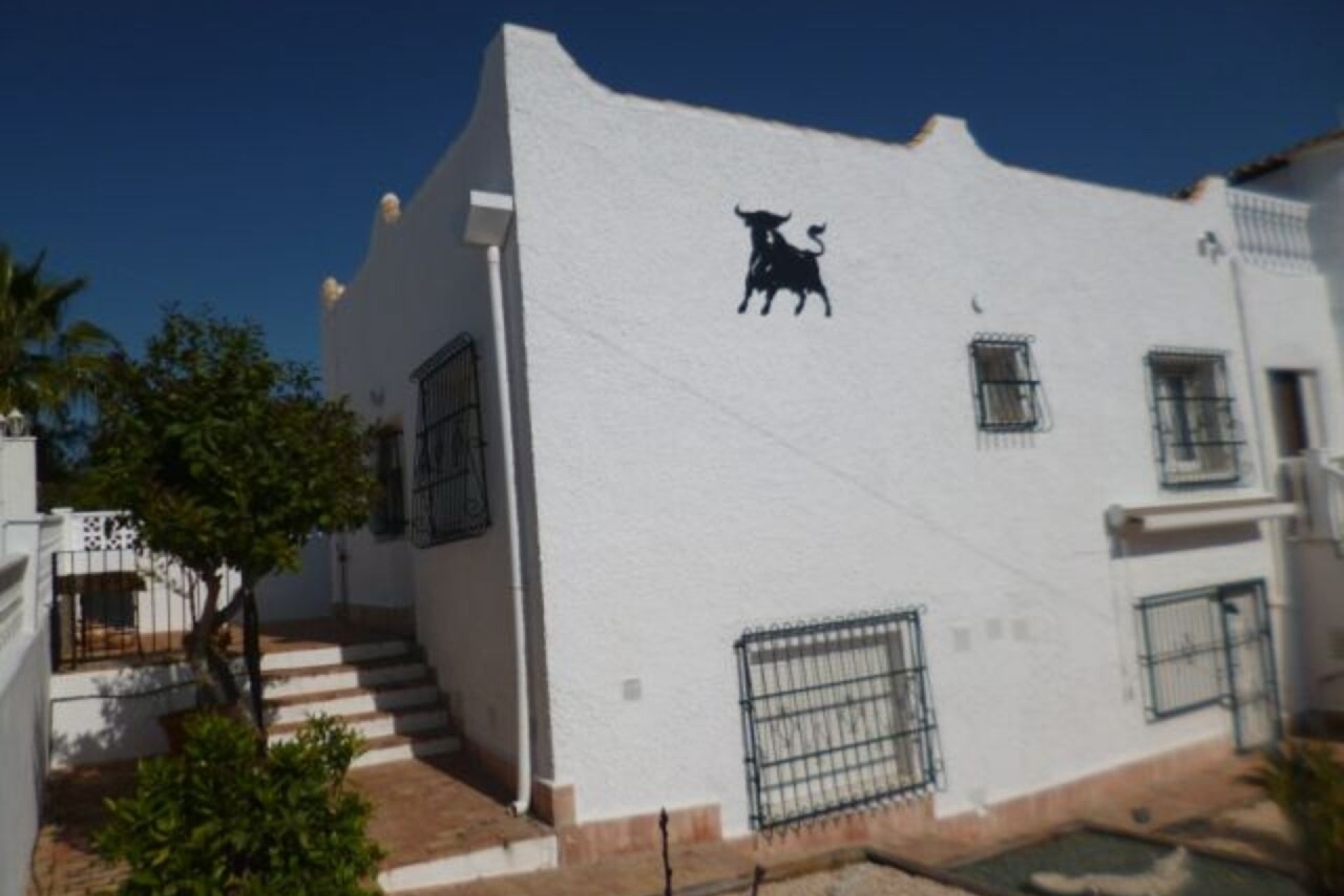 Resale - Villa -
Villamartin - Costa Blanca
