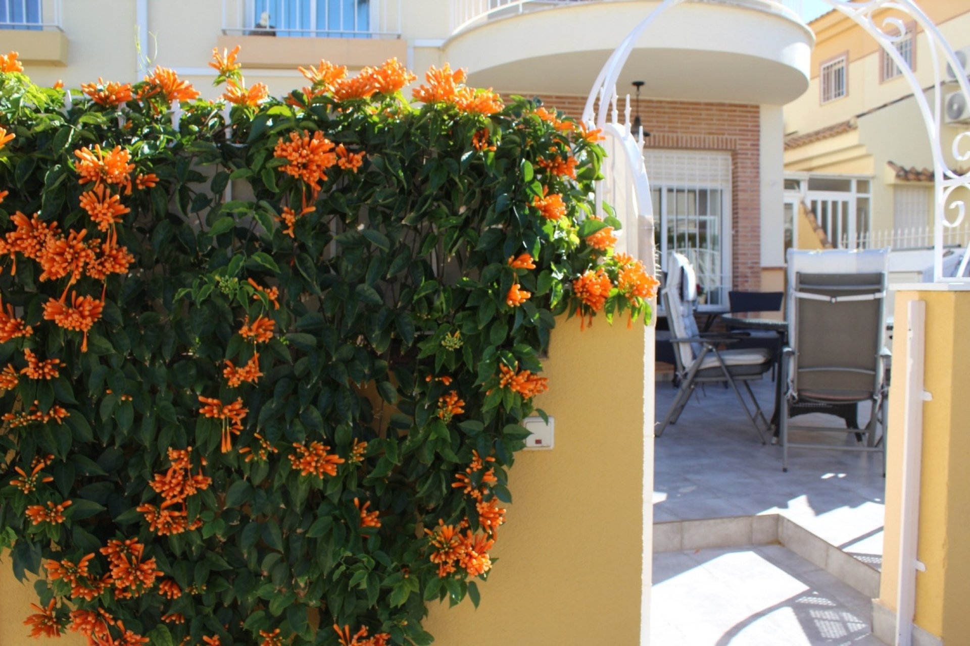 Resale - Villa -
Villamartin - Costa Blanca