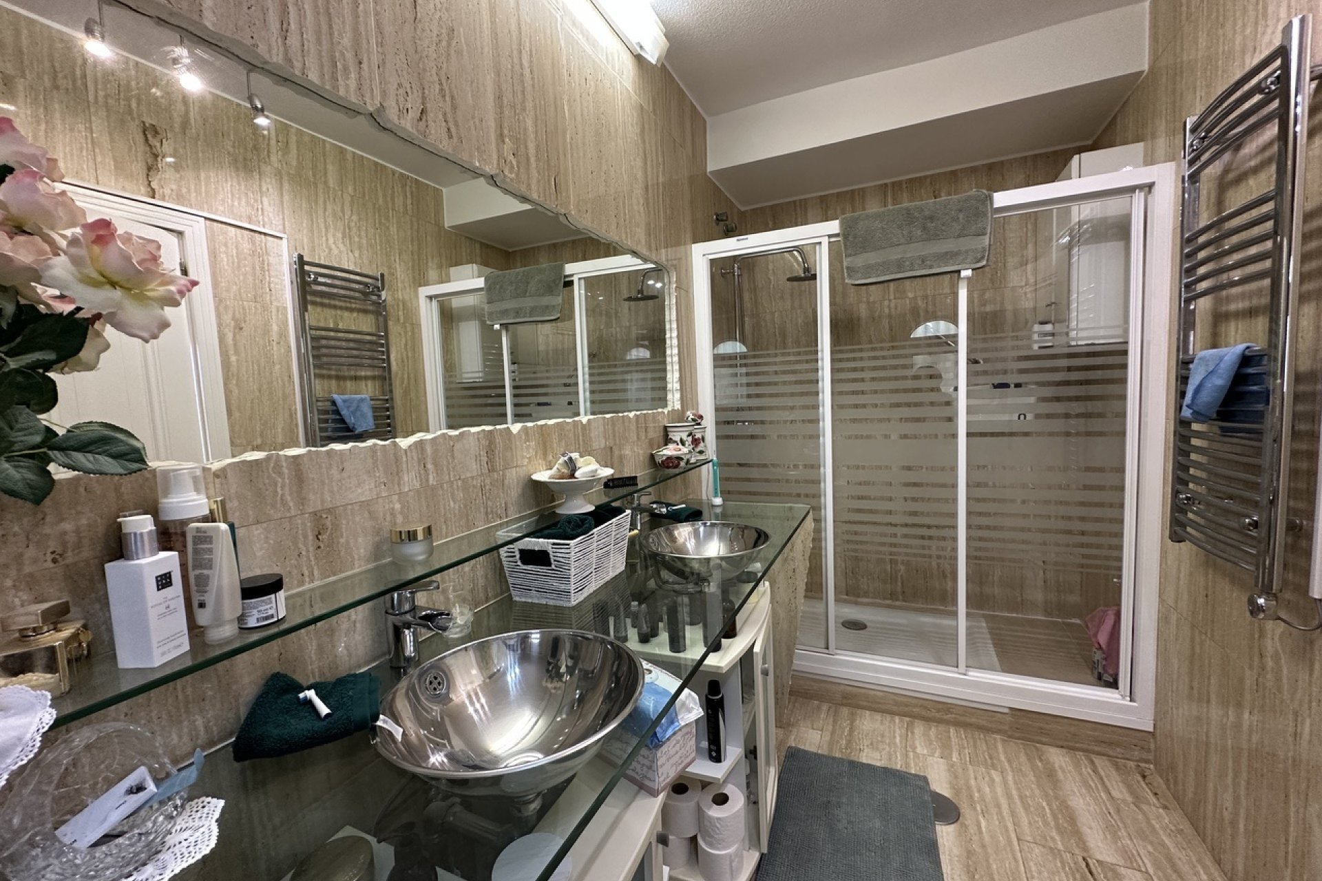 Resale - Villa -
Villamartin - Costa Blanca