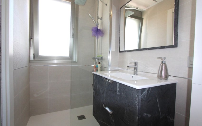 Resale - Villa -
Villamartin - El Galan