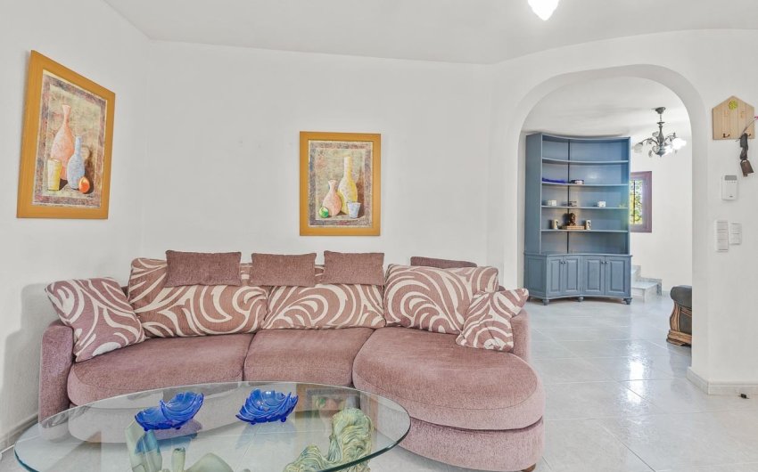 Resale - Villa -
Villamartín - Las Filipinas