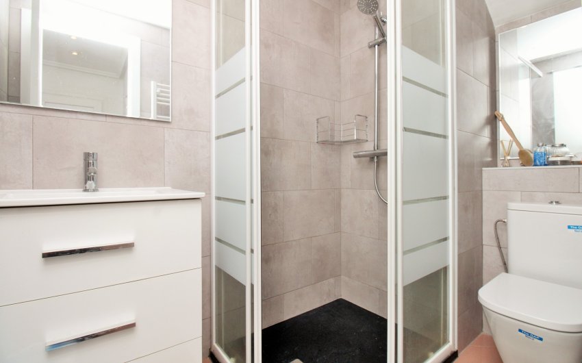 Resale - Villa -
Villamartín - Los Dolses