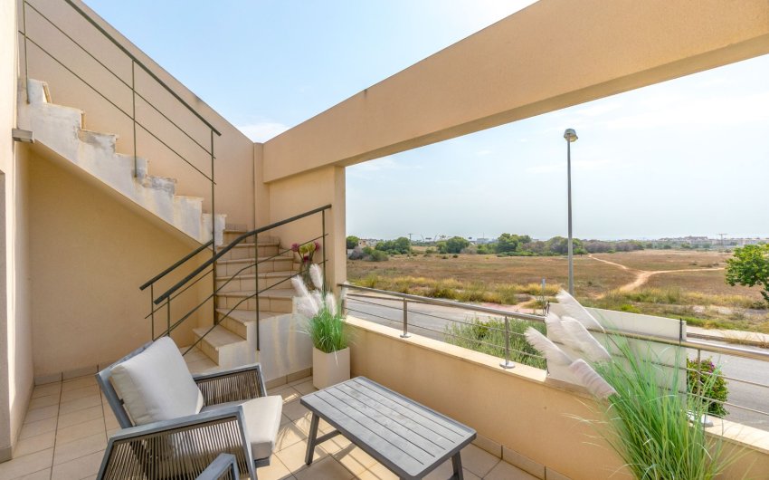 Resale - Villa -
Villamartín - Los Dolses