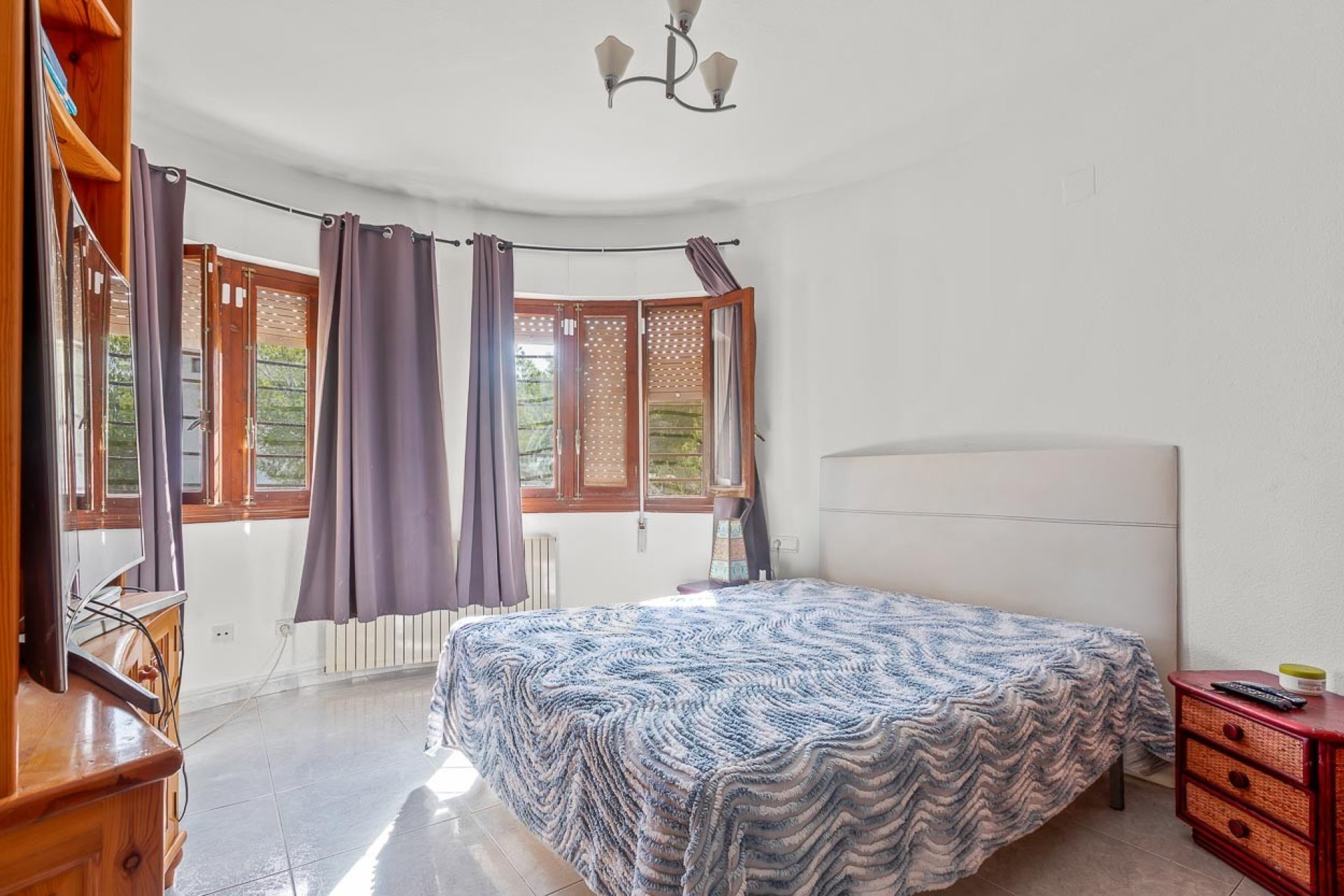 Resale - Villa -
Villamartín - Res. Las Filipinas