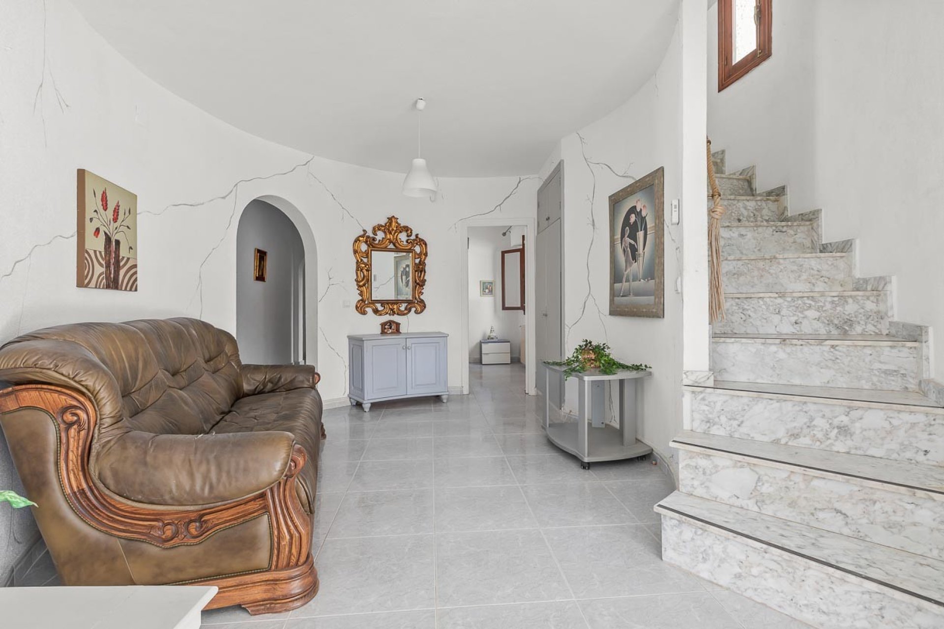 Resale - Villa -
Villamartín - Res. Las Filipinas