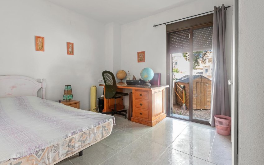 Resale - Villa -
Villamartín - Res. Las Filipinas