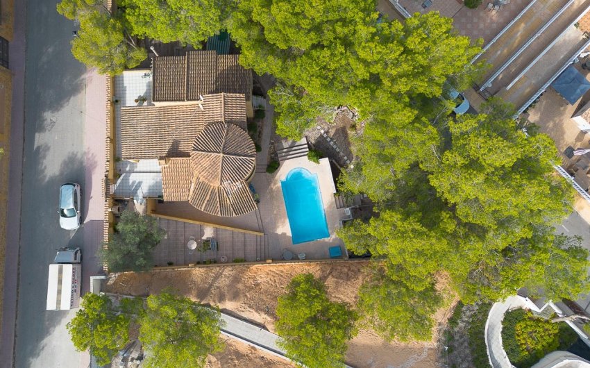 Resale - Villa -
Villamartín - Res. Las Filipinas