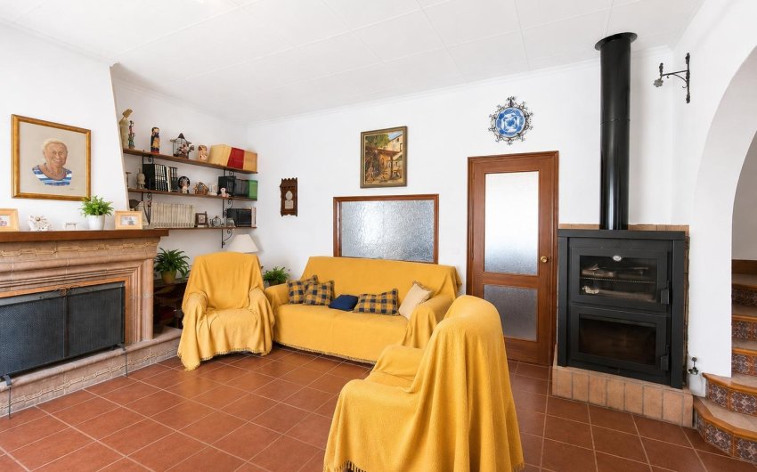 Resale - Villa -
Villena - Inland