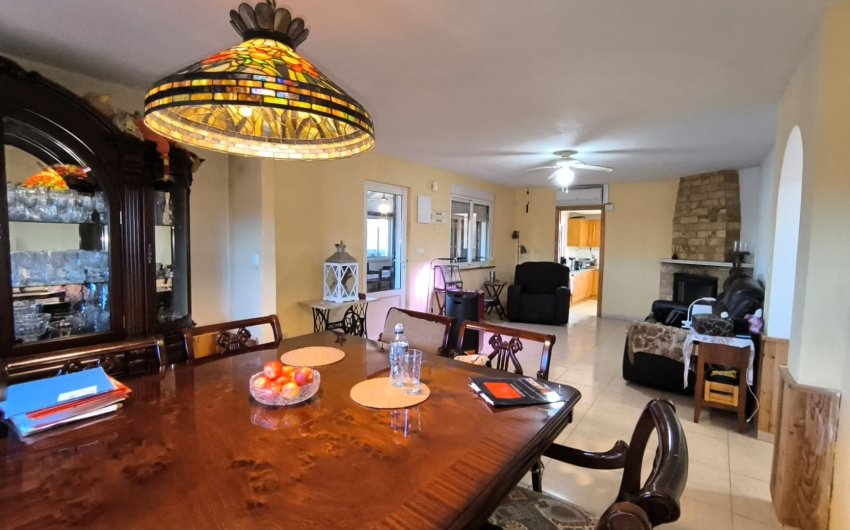 Resale - Villa -
Villena - Inland