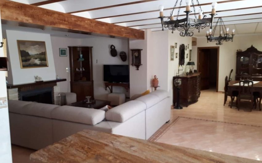 Resale - Villa -
Villena - Inland