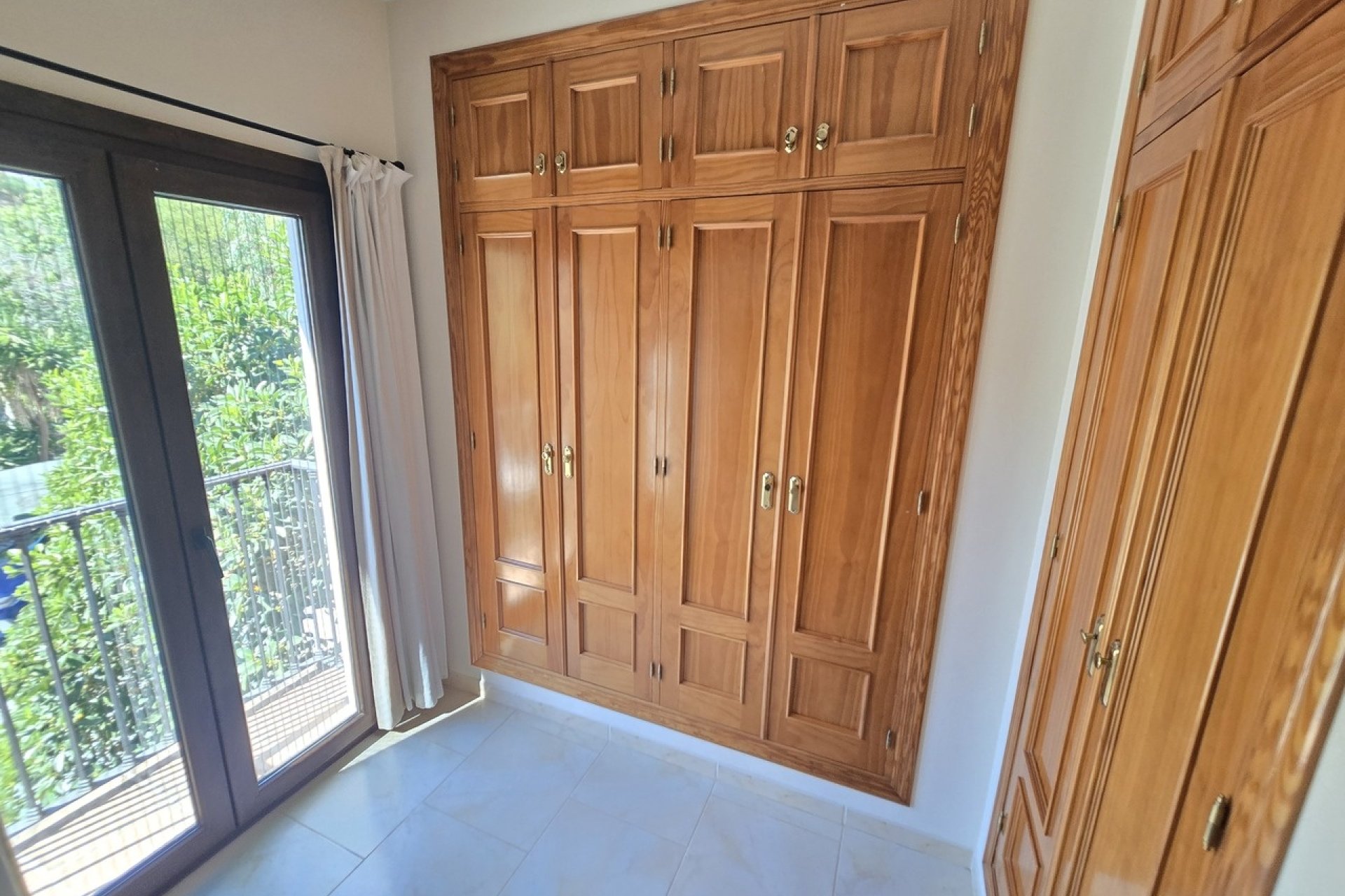 Resale - Villa -
Vinuela - Inland