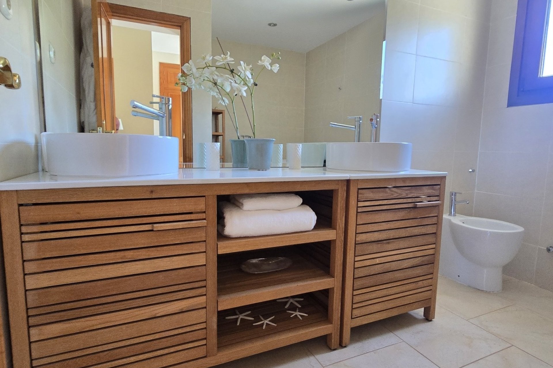 Resale - Villa -
Vinuela - Inland