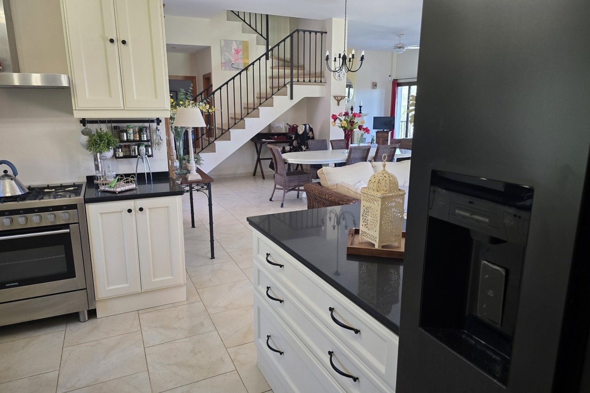 Resale - Villa -
Vinuela - Inland