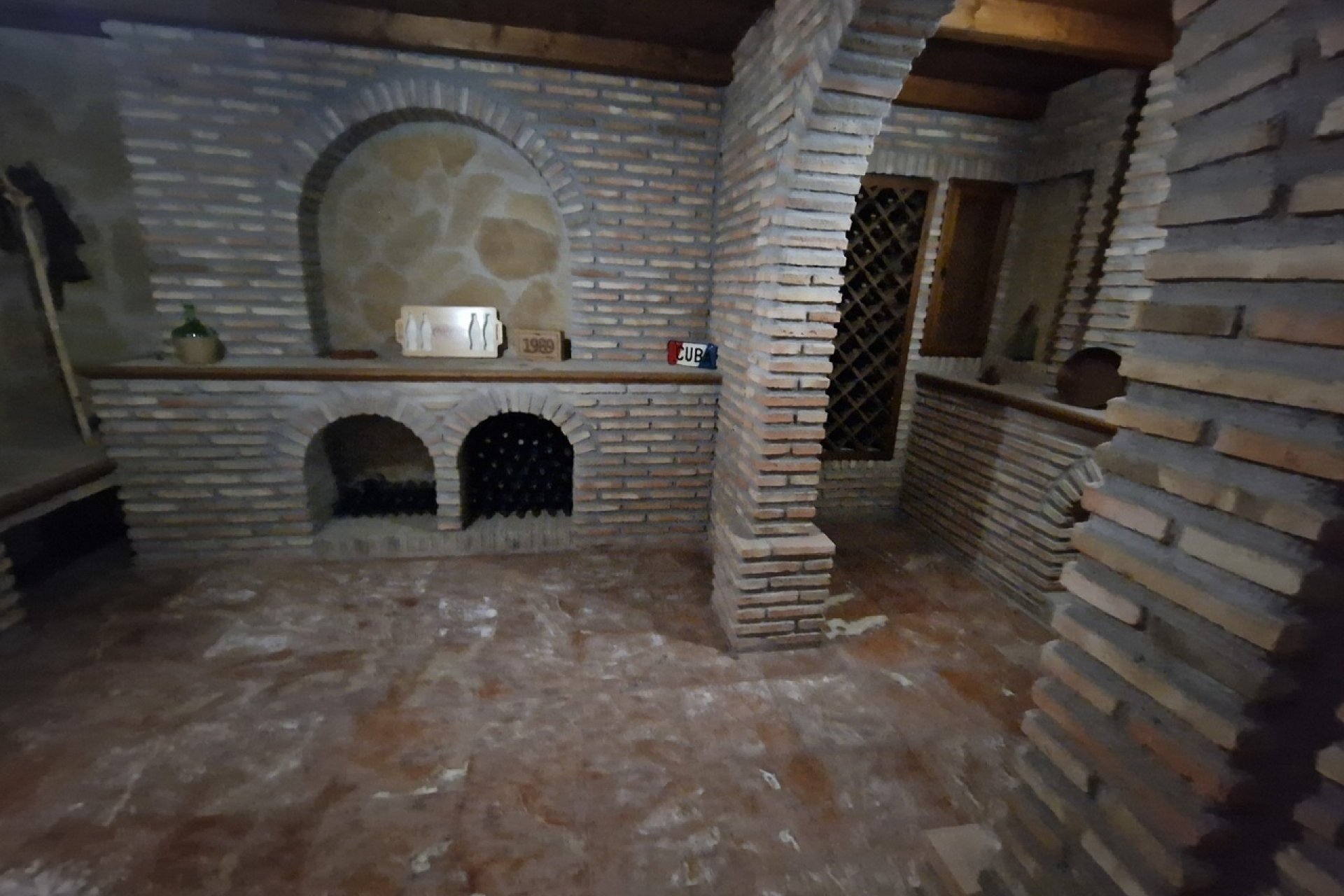 Resale - Villa -
Vinuela - Inland