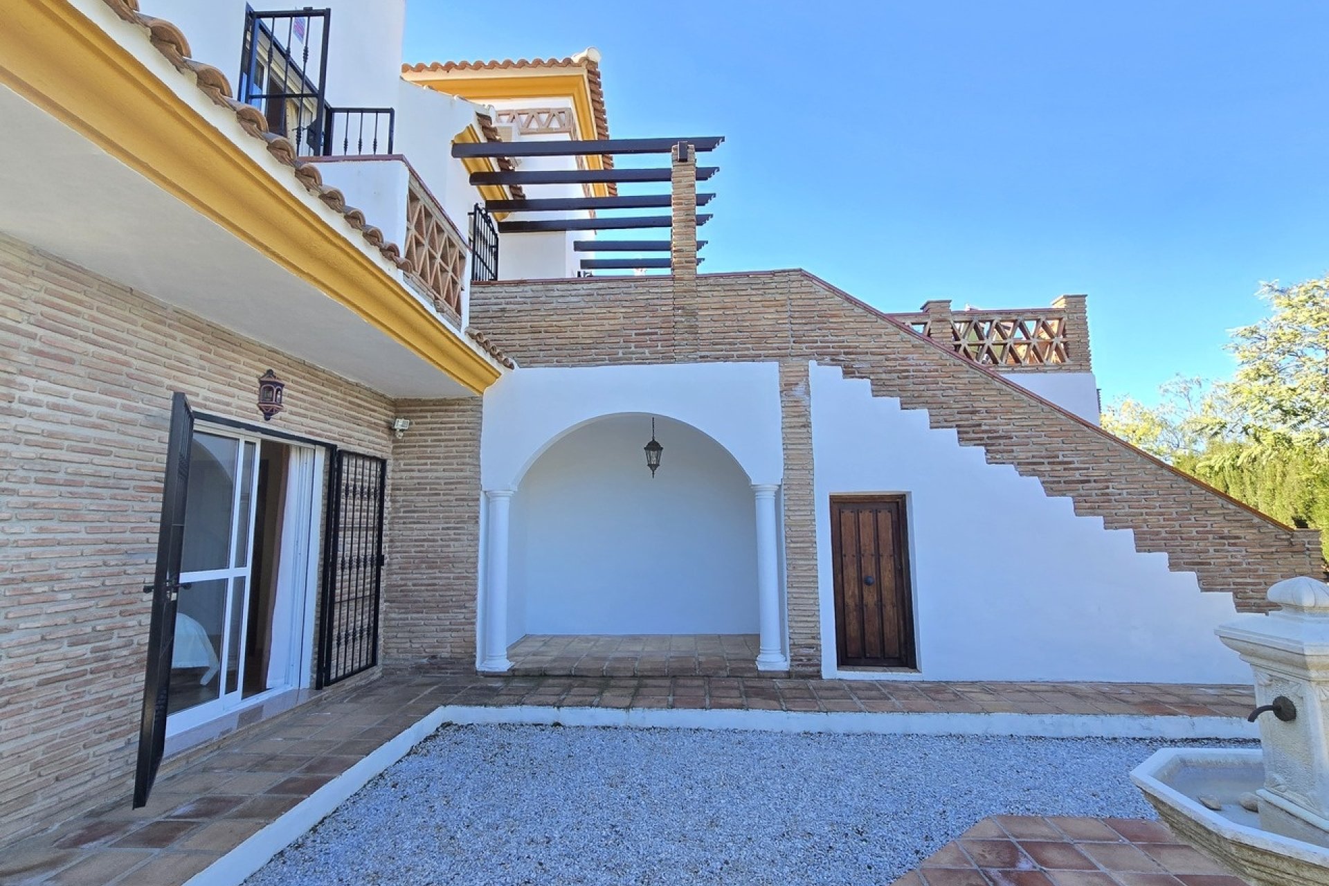 Resale - Villa -
Vinuela - Inland