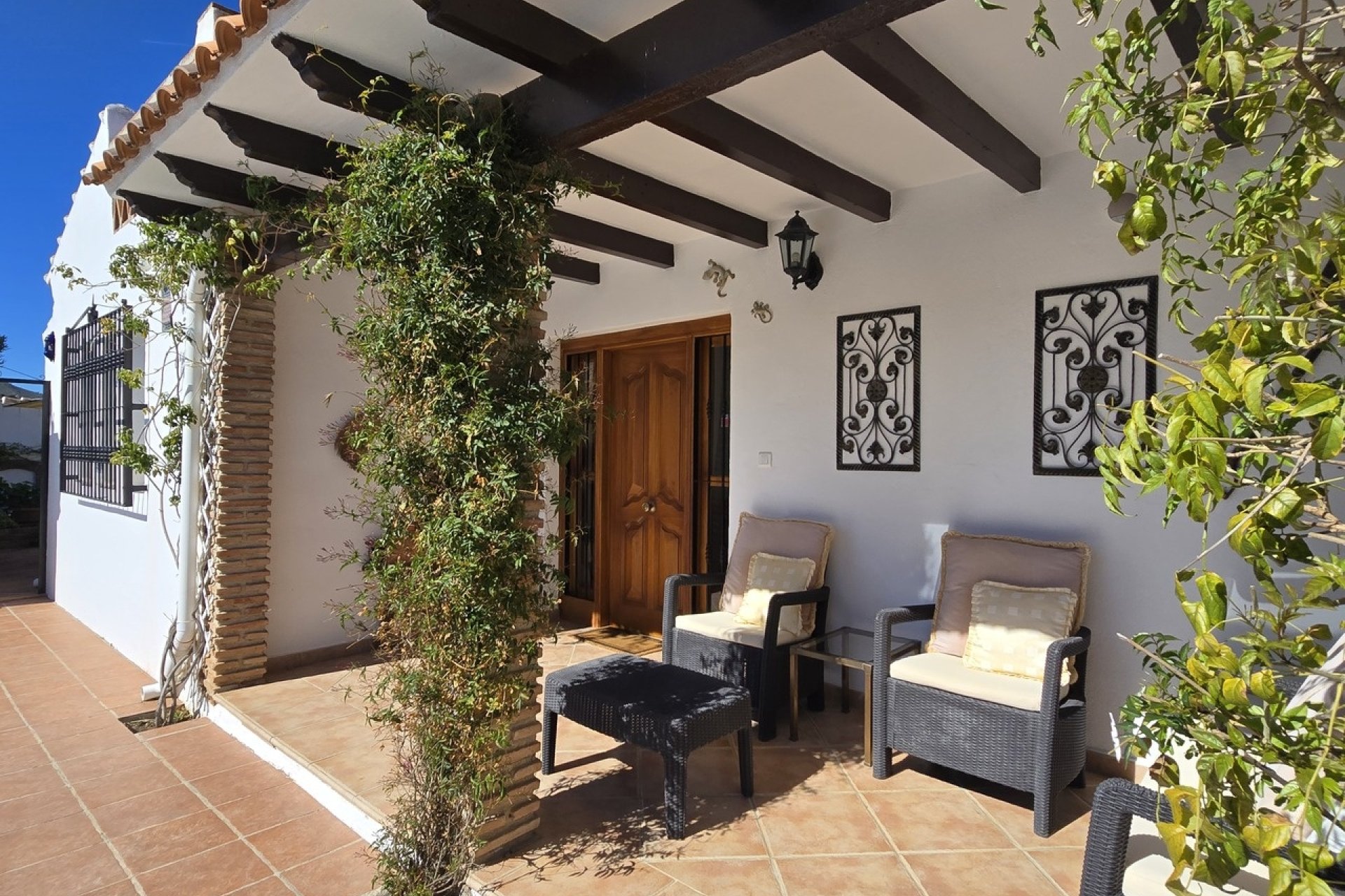 Resale - Villa -
Vinuela - Inland
