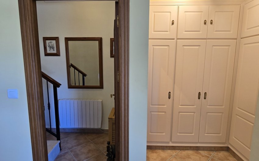 Resale - Villa -
Vinuela - Inland