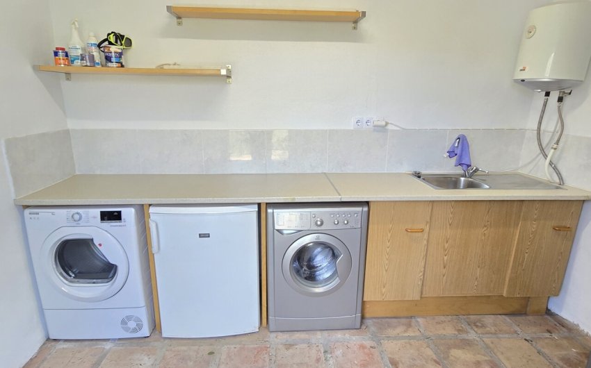 Resale - Villa -
Vinuela - Inland