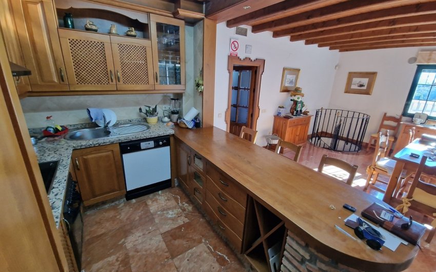Resale - Villa -
Vinuela - Inland