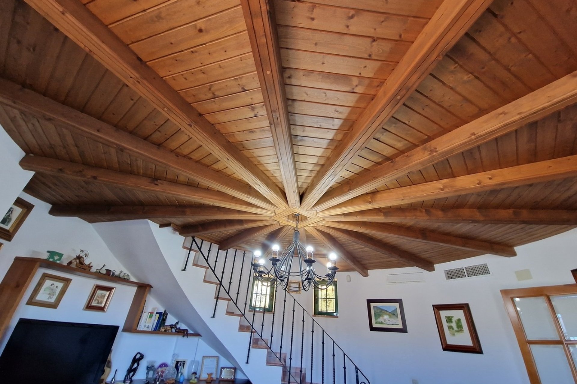 Resale - Villa -
Vinuela - Inland