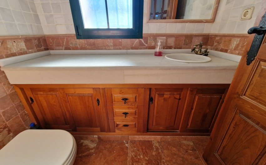 Resale - Villa -
Vinuela - Inland