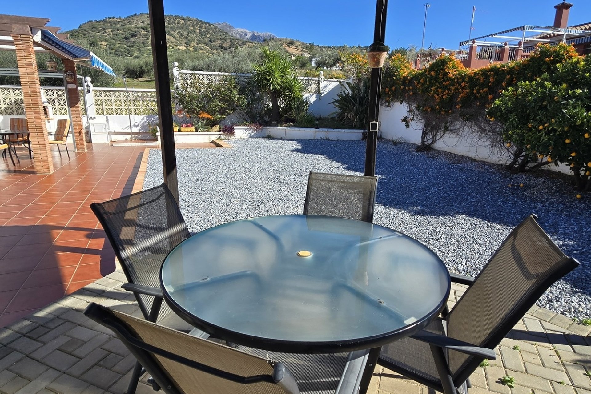 Resale - Villa -
Vinuela - Inland