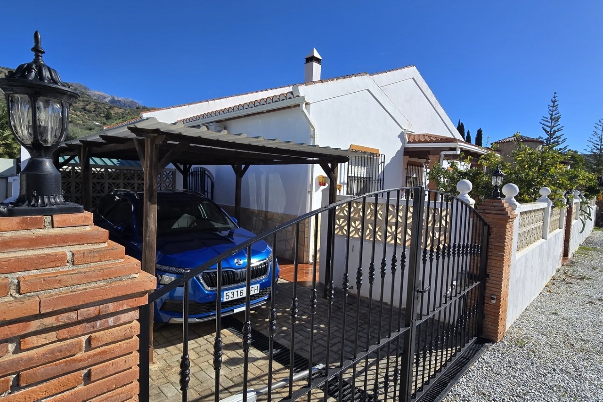 Resale - Villa -
Vinuela - Inland