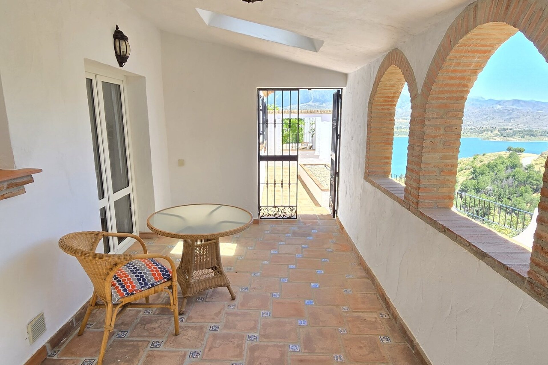 Resale - Villa -
Vinuela - Inland