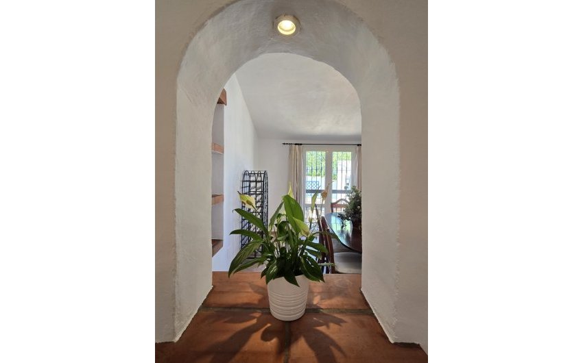 Resale - Villa -
Vinuela - Inland