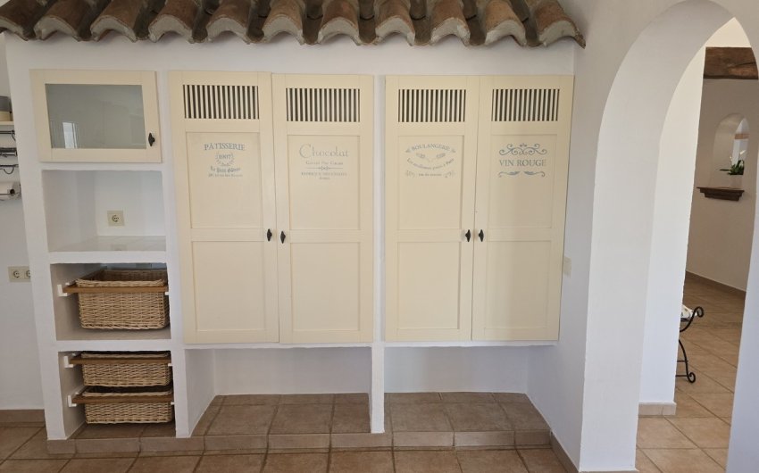 Resale - Villa -
Vinuela - Inland