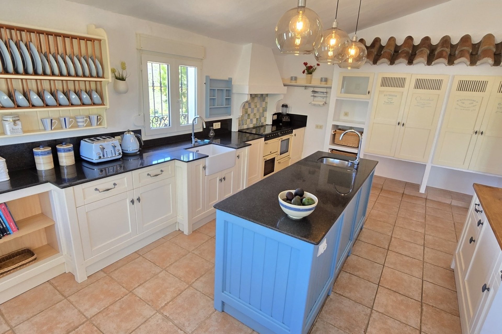 Resale - Villa -
Vinuela - Inland