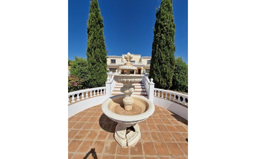 Resale - Villa -
Vinuela - Inland