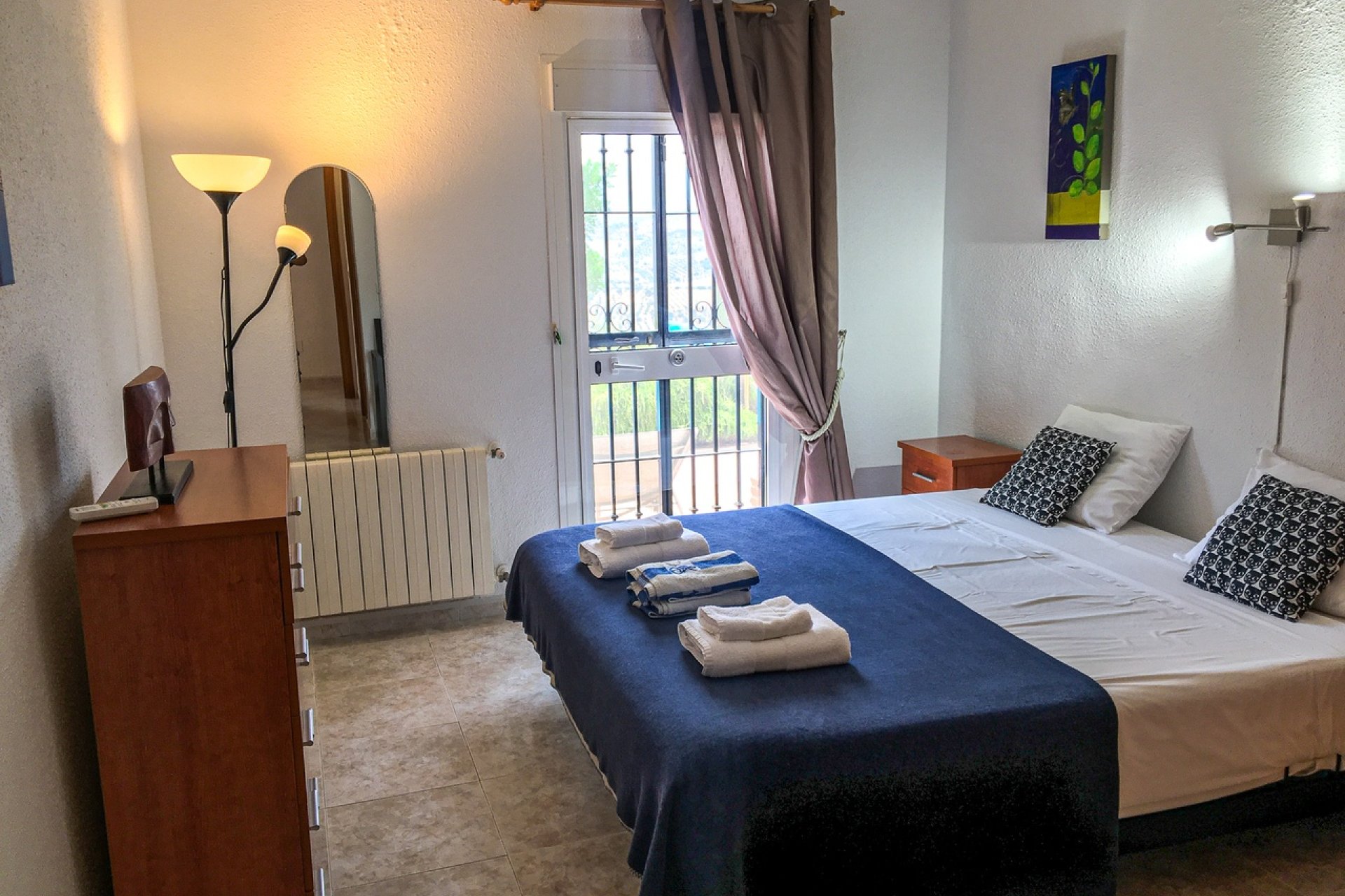 Resale - Villa -
Vinuela - Inland