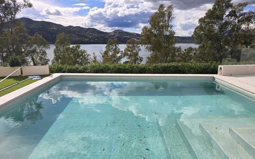 Resale - Villa -
Vinuela - Inland